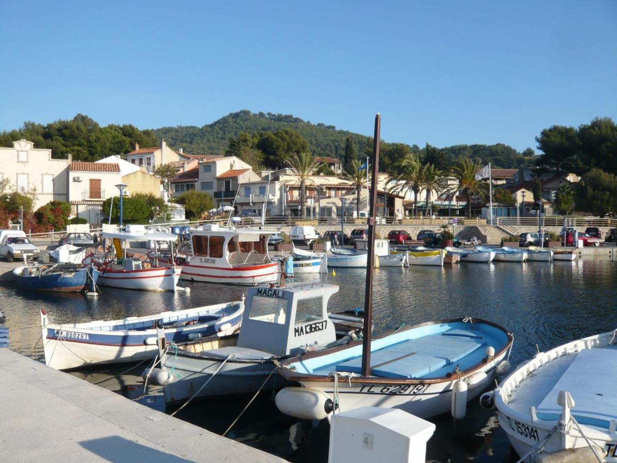 Studio Chateau De La Madrague-8 By Interhome Saint-Cyr-sur-Mer Esterno foto